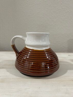 Vintage Wide Bottom Mug- Brown and White Striped